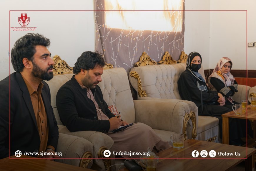 په فراه ولایت کې له ښځینه خبریالانو سره د افغان خبریالانواو رسنیو د ملاتړ بنسټ  رییس لیدنه 