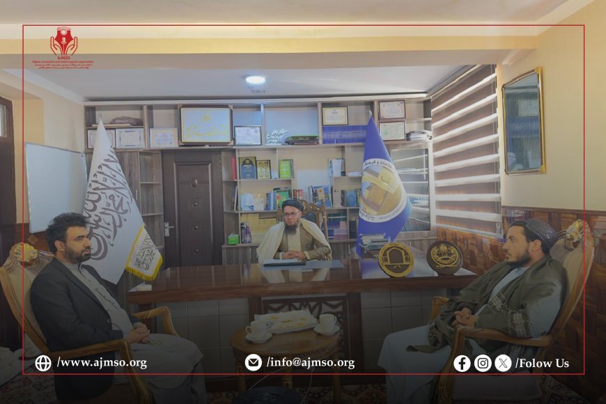 د کاپیسا ولایت د اطلاعاتو او کلتور له رییس سره د افغان خبریالانو او رسنیو د ملاتړ بنسټ د مشر لیدنه