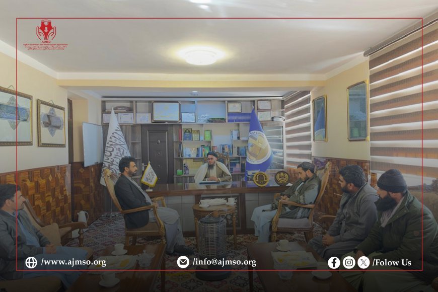 د کاپیسا ولایت د اطلاعاتو او کلتور له رییس سره د افغان خبریالانو او رسنیو د ملاتړ بنسټ د مشر لیدنه