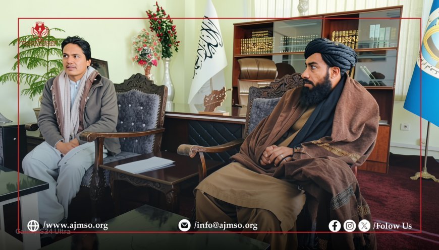 د بامیانو ولایت له مسوولینو سره د افغان خبریالانو او رسنیو د ملاتړ بنسټ د ولایتي استازي لیدنه 