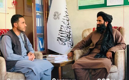 پروان ولایت کې د افغان خبریالانو او رسنیو د ملاتړ بنسټ ولایتي استازي ددغه ولایت له مسوولینو سره وکتل