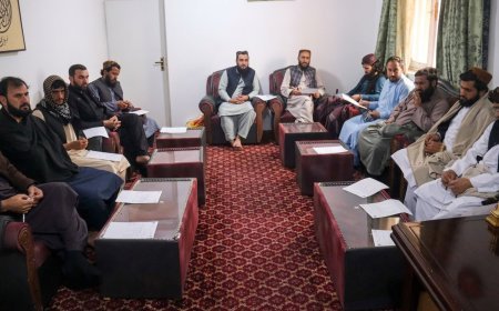 د لوګر ولایت د خبریالانو او دولتي ادارو ترمینځ د همغږۍ ناسته وشوه