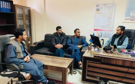 د پروان ولایت د رسنیو له مسؤلینو سره د افغان خبریالانو او رسنیو د ملاتړ بنسټ د ولایتي استازي لیدنه