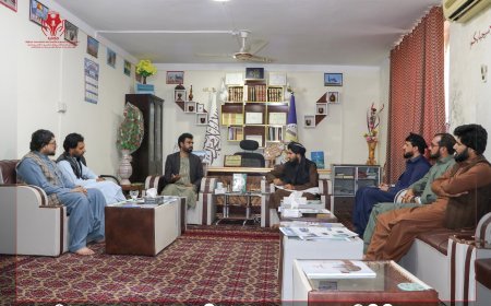 د افغان خبریالانو او رسنیو د ملاتړ بنسټ مشر د لغمان ولایتي چارواکو سره وکتل؛ د ستونزو پر حل او د رسنیو پر پیاوړتیا ټینګار وشو